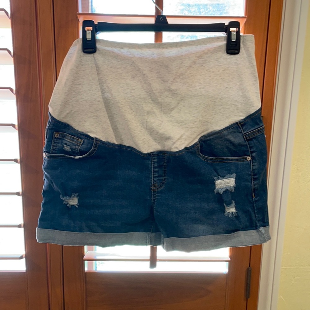 Maternity over the belly shorts